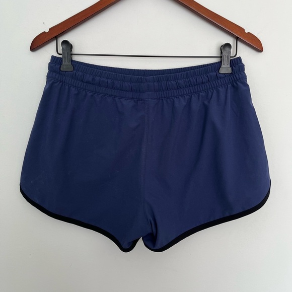 Under Armour Blue Athletic Shorts Moisture-Wicking Performance - Picture 4 of 5